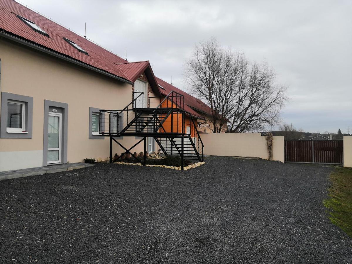 Vehlovice Apartments Mělník Dış mekan fotoğraf