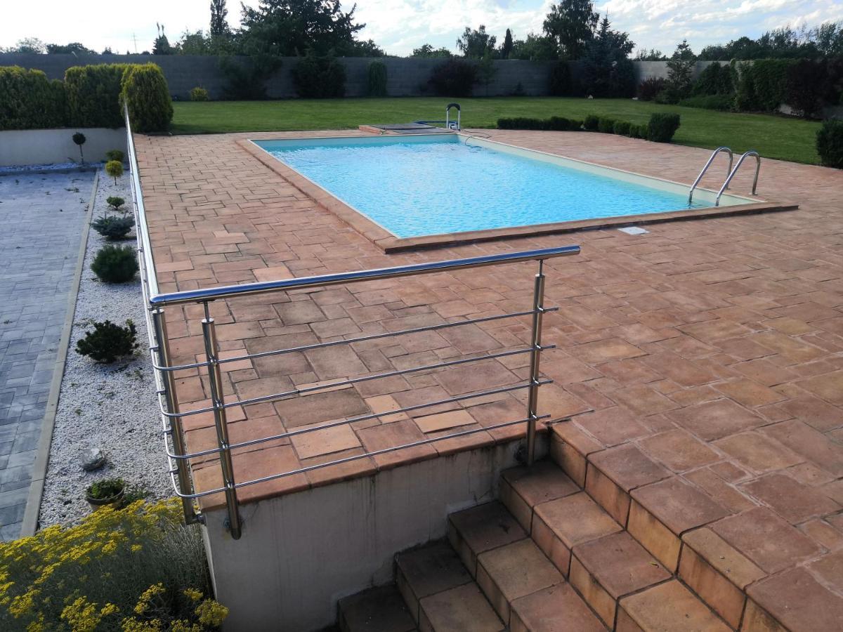Vehlovice Apartments Mělník Dış mekan fotoğraf